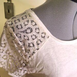 JOE FRESH  T Shirt Size med